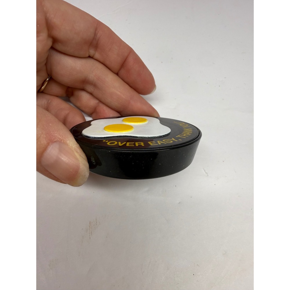 Vintage Style Over Easy Thank You Fried Egg Refrigerator Magnet Black Yellow - Picture 3 of 3